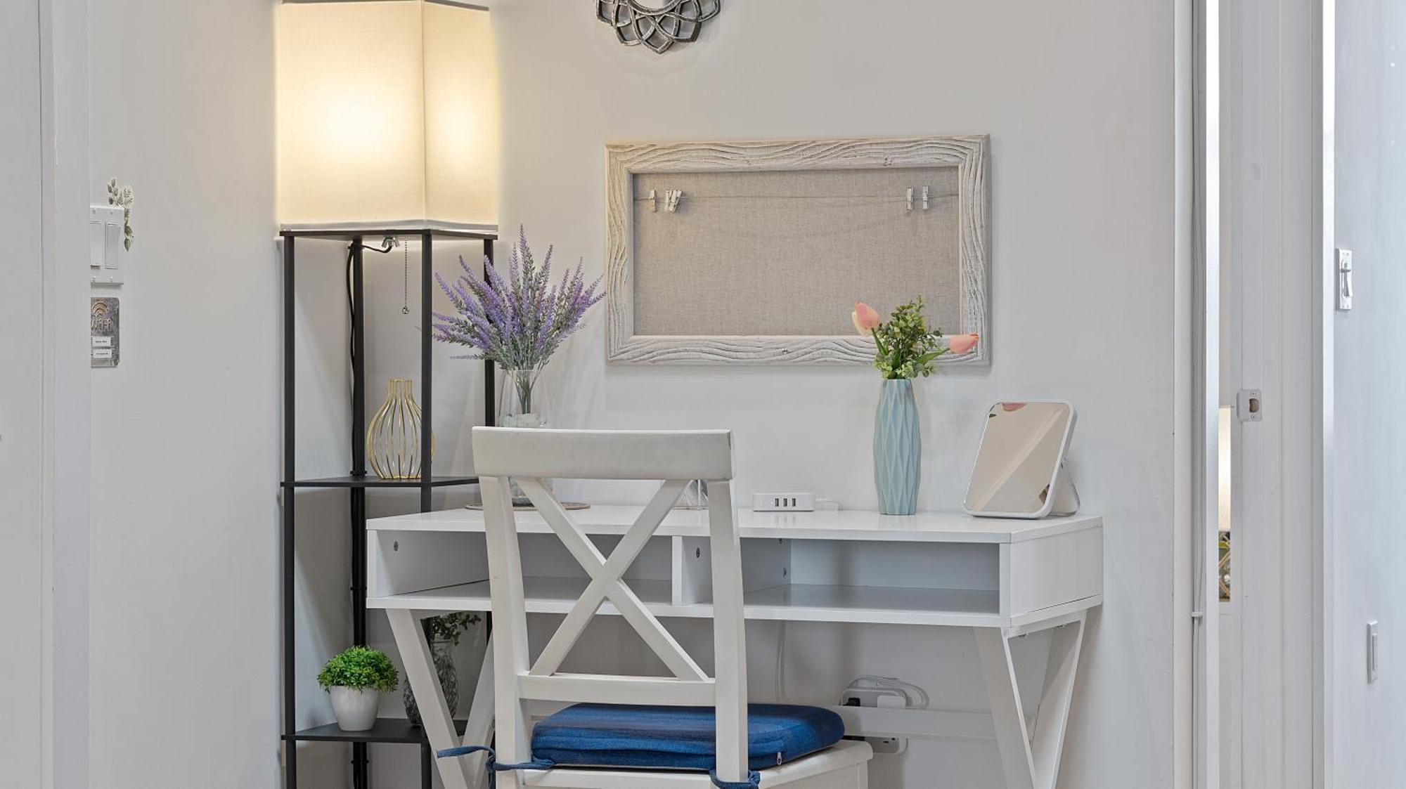 Chic Penthouse 15 Minutes From Nyc - Bus Stop At Doorstep Hoboken Eksteriør billede