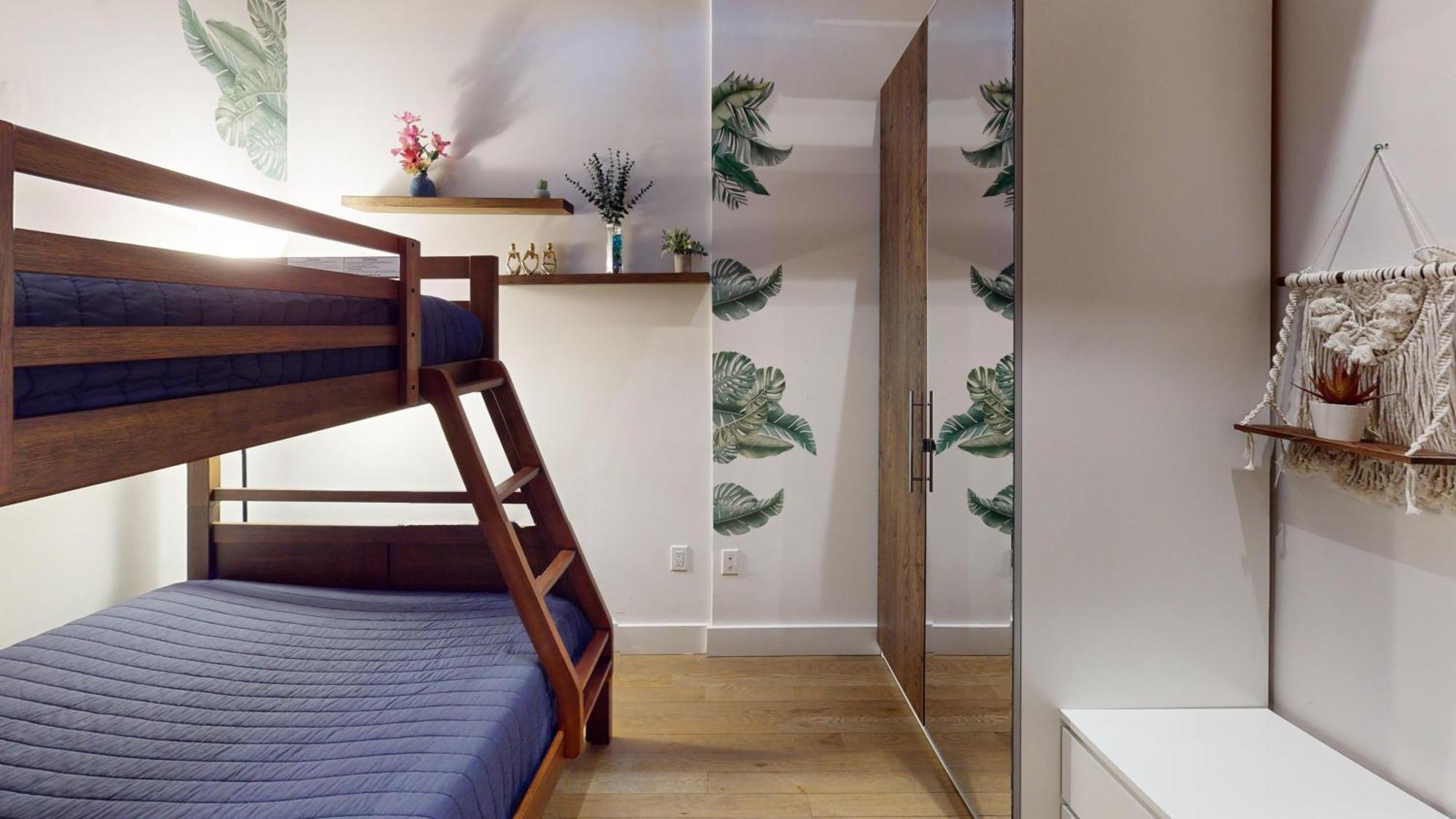 Chic Penthouse 15 Minutes From Nyc - Bus Stop At Doorstep Hoboken Eksteriør billede